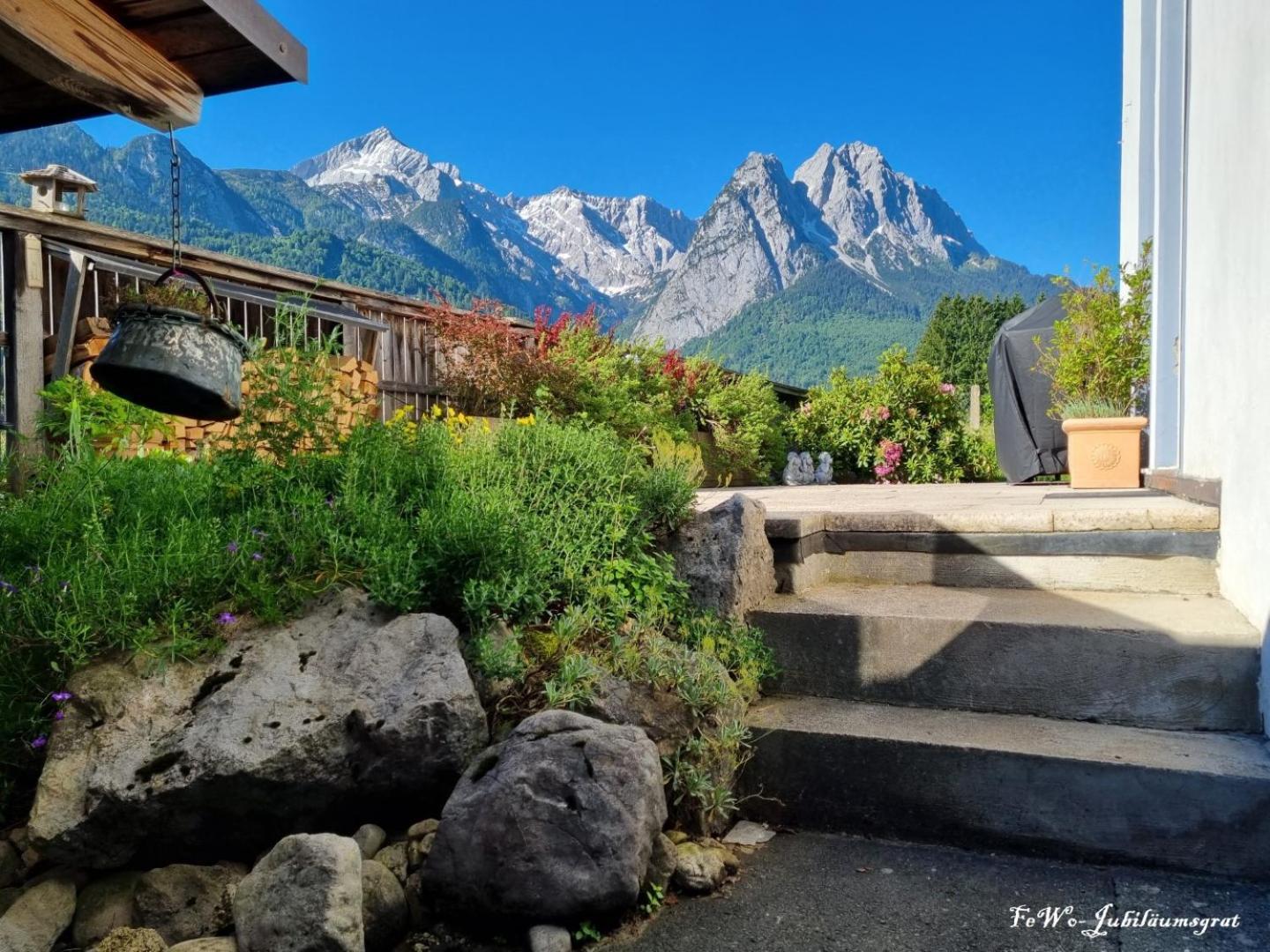 Haus Kreuzeckwiese - Fewo Juebilaumsgrat Garmisch-Partenkirchen Ngoại thất bức ảnh
