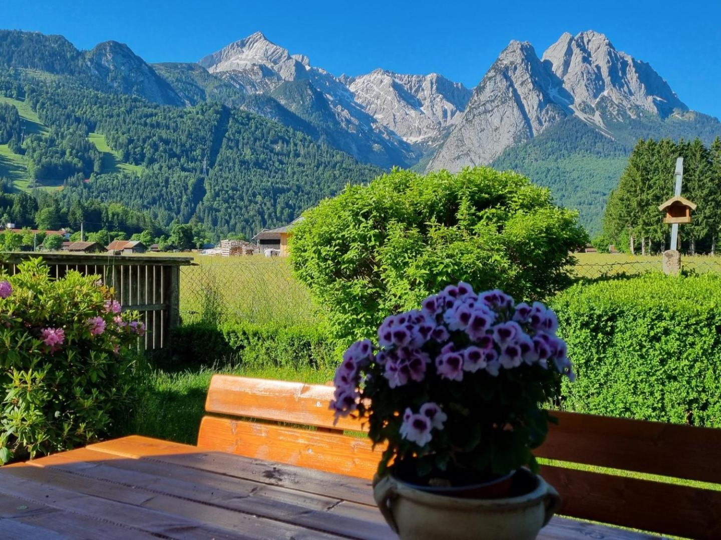 Haus Kreuzeckwiese - Fewo Juebilaumsgrat Garmisch-Partenkirchen Ngoại thất bức ảnh